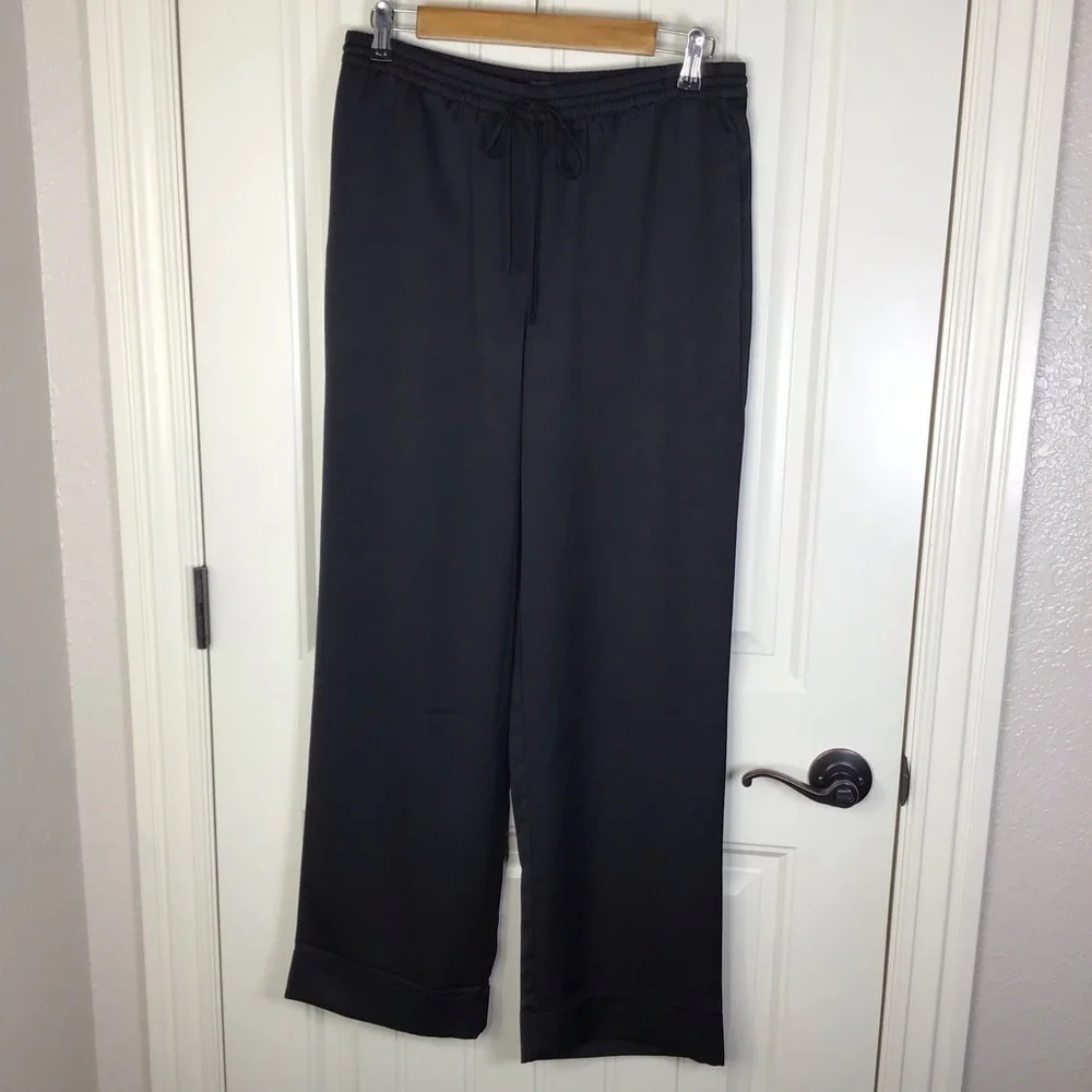 NWT J. Crew Drawstring Cuffed Crepe Pants in Black Size 8.